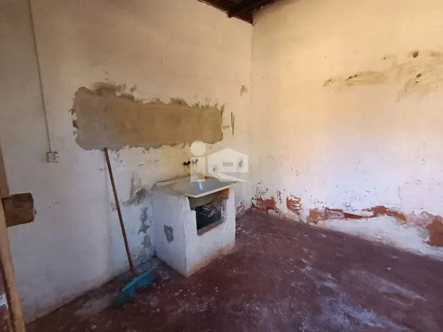 Casa 3 quartos e 1 banheiro, para alugar, no bairro Vila Oliveira em Rolândia