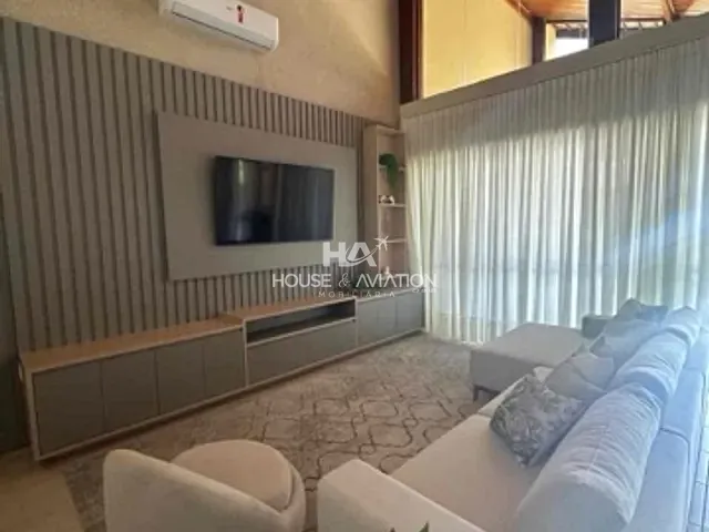 Casa 4 quartos e 6 banheiros, à venda, no bairro Residencial Aldeia do Vale em Goiânia