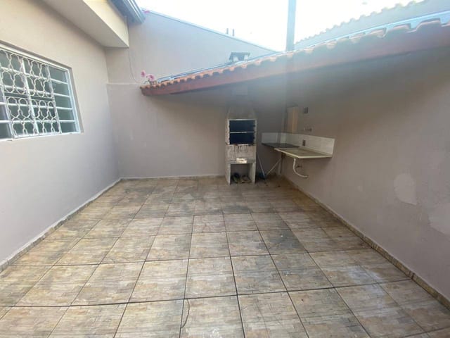 Casa 2 quartos e 1 banheiro, à venda, no bairro Conjunto Habitacional Parque da Floresta em Campinas