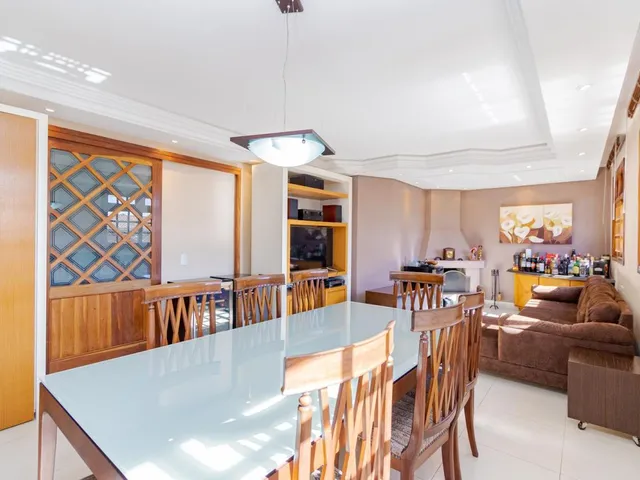 Casa com 171m² 3 quartos e 3 banheiros, à venda, no bairro Santo Inácio em Curitiba