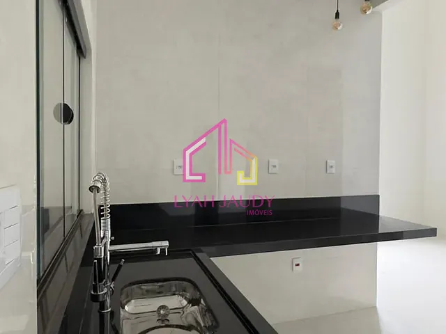 Casa com 180m² 3 quartos e 2 banheiros, à venda, no bairro Jardim Costa Verde em Várzea Grande
