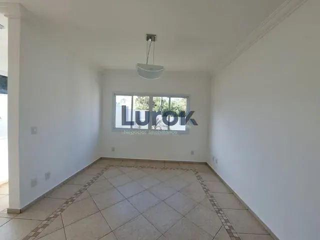 Casa com 542m² 4 quartos e 6 banheiros, para alugar, no bairro Jardim Paiquerê em Valinhos