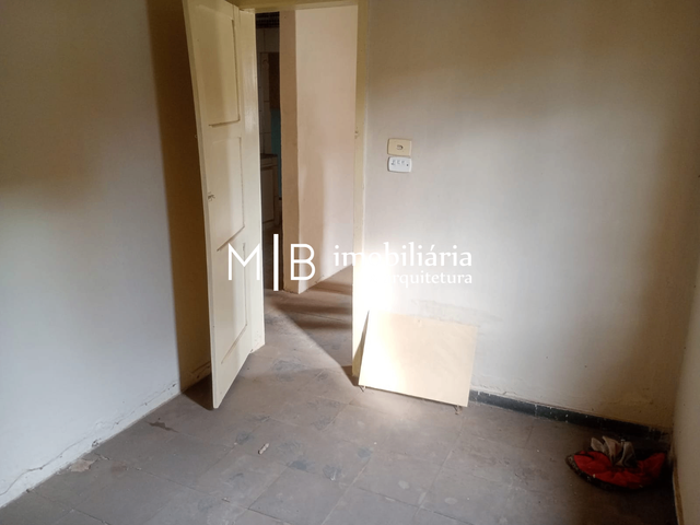 Casa com 200m² 4 quartos e 2 banheiros, à venda, no bairro Haidee em Cataguases