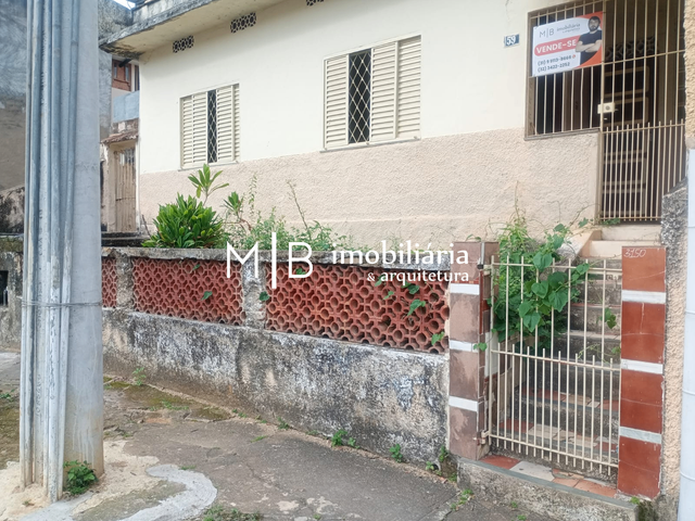 Casa com 200m² 4 quartos e 2 banheiros, à venda, no bairro Haidee em Cataguases