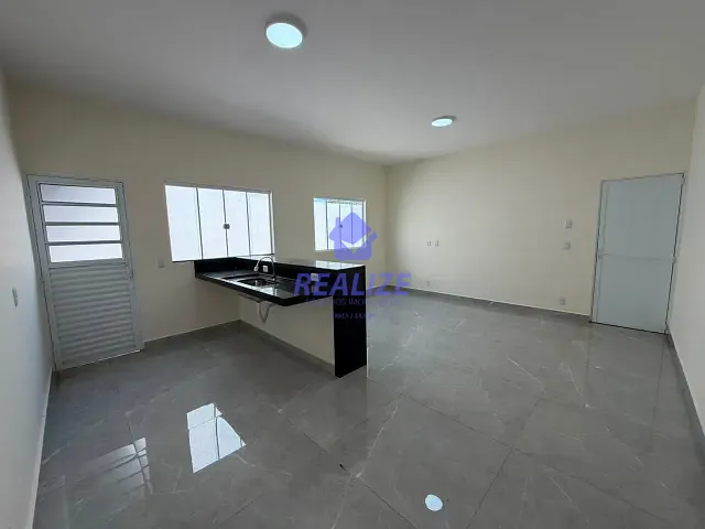 Casa com 125m² 2 quartos e 1 banheiro, à venda, no bairro Jardim Riviera em Botucatu