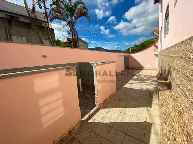 Casa com 264m² 3 quartos e 3 banheiros, à venda, no bairro Nossa Senhora de Fátima em Itajubá