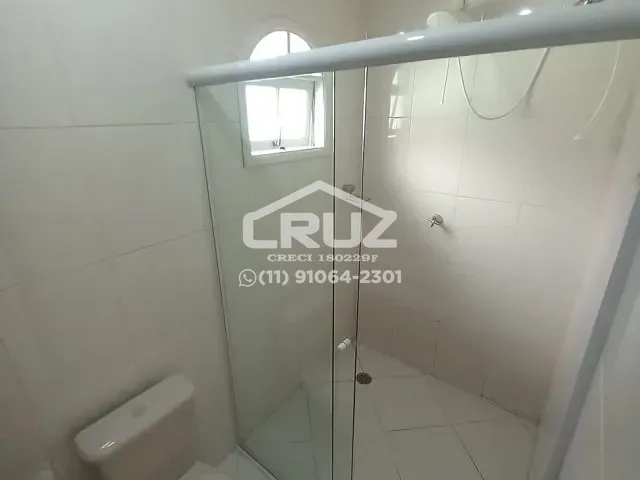 Casa 3 quartos e 2 banheiros, à venda ou para alugar, no bairro Vila Santos em São Paulo