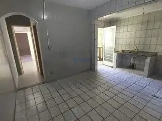 Casa com 250m² 2 quartos e 1 banheiro, à venda, no bairro Chácaras Reunidas em São José dos Campos
