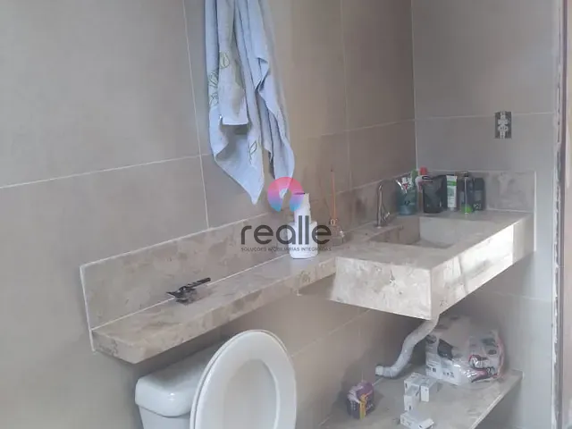 Casa com 460m² 4 quartos e 4 banheiros, à venda, no bairro Villa Real em Sabará