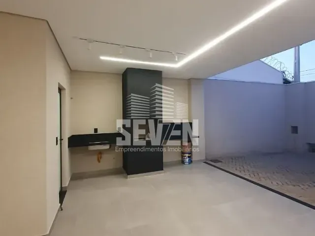 Casa com 180m² 3 quartos e 2 banheiros, à venda, no bairro Jardim Solange em Bauru