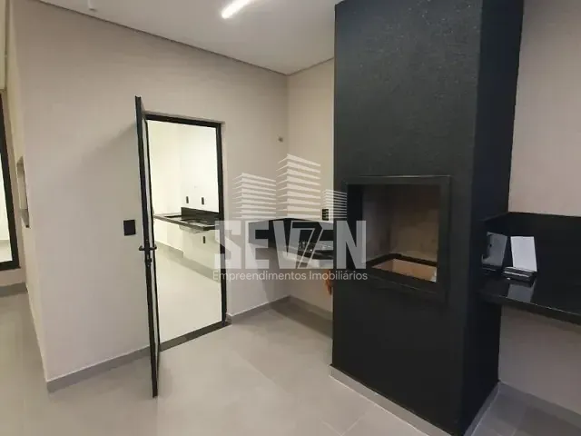 Casa com 180m² 3 quartos e 2 banheiros, à venda, no bairro Jardim Solange em Bauru