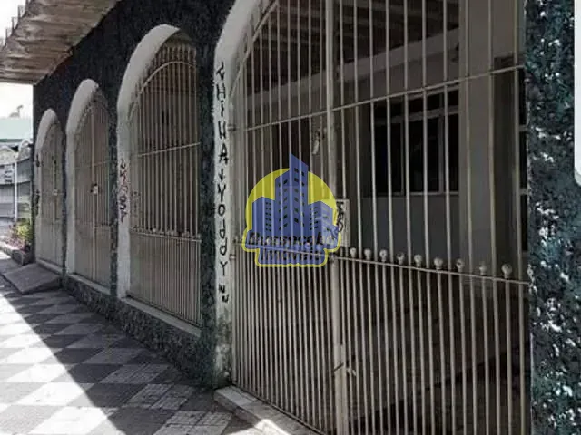 Casa com 320m² 5 quartos e 6 banheiros, à venda ou para alugar, no bairro Vila Campesina em Osasco