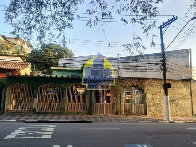 Casa com 320m² 5 quartos e 6 banheiros, à venda ou para alugar, no bairro Vila Campesina em Osasco