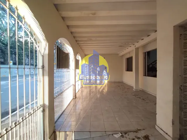 Casa com 320m² 5 quartos e 6 banheiros, à venda ou para alugar, no bairro Vila Campesina em Osasco