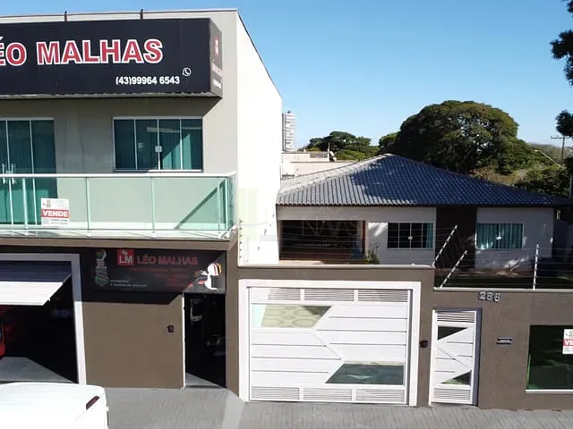 Casa com 600m² 3 quartos e 3 banheiros, à venda, no bairro Barra Funda em Apucarana