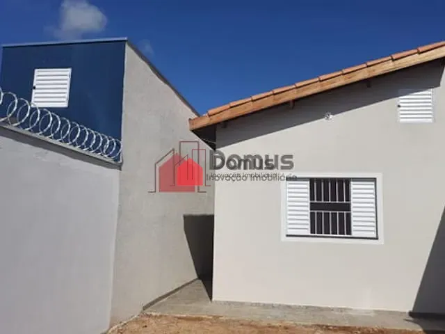 Casa com 150m², à venda, no bairro Conjunto Habitacional Terra dos Ipês I (Sul) em Pindamonhangaba