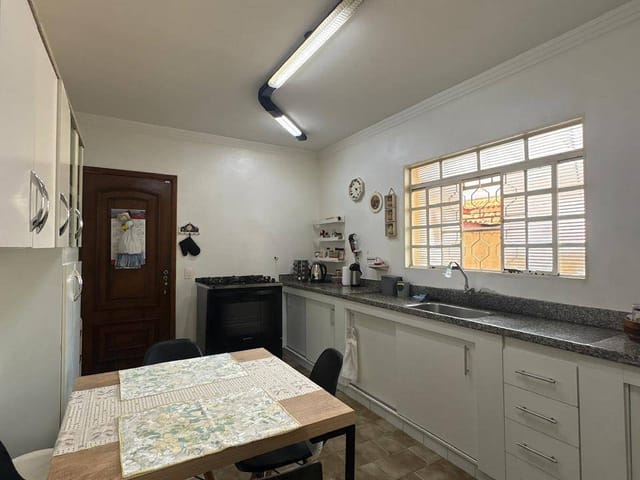 Casa 2 quartos e 1 banheiro, à venda, no bairro Jardim Santo Antônio em Americana