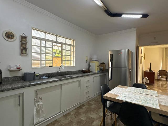 Casa 2 quartos e 1 banheiro, à venda, no bairro Jardim Santo Antônio em Americana
