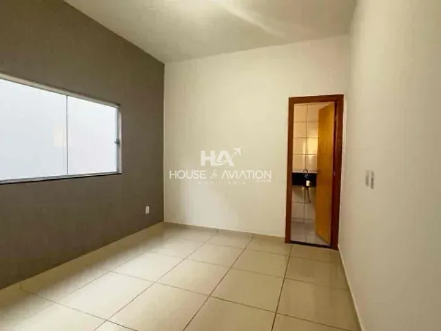 Casa 2 quartos e 2 banheiros, à venda, no bairro Setor Sul em Trindade