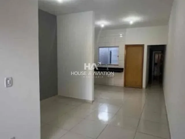 Casa 2 quartos e 2 banheiros, à venda, no bairro Setor Sul em Trindade