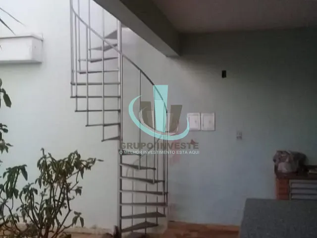 Casa com 360m² 5 quartos e 4 banheiros, à venda, no bairro VILA HARMONIA em ARARAQUARA