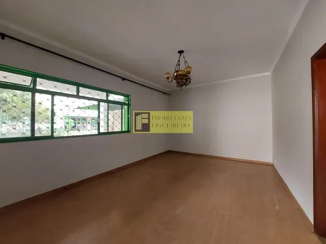 Casa com 528m², para alugar, no bairro Centro em São José do Rio Preto