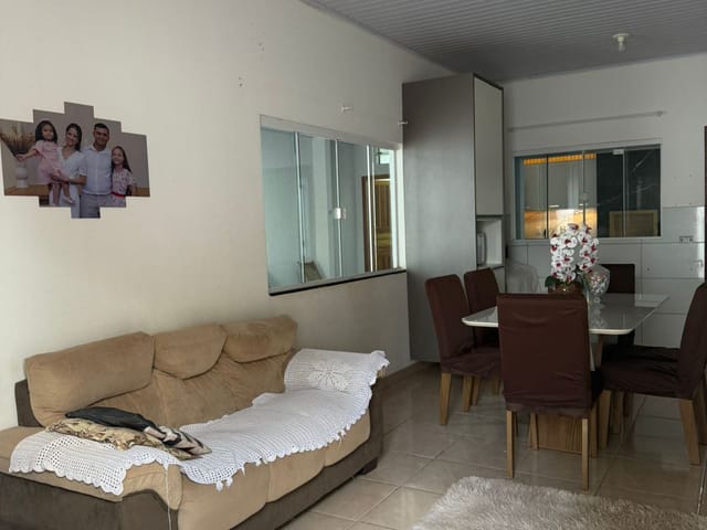 Casa com 150m² 2 quartos e 2 banheiros, à venda, no bairro Loteamento Menino Jesus II em Sinop