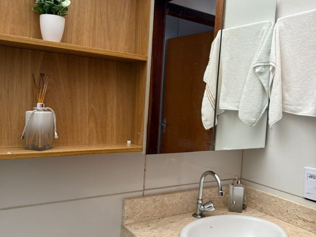 Casa com 150m² 2 quartos e 2 banheiros, à venda, no bairro Loteamento Menino Jesus II em Sinop