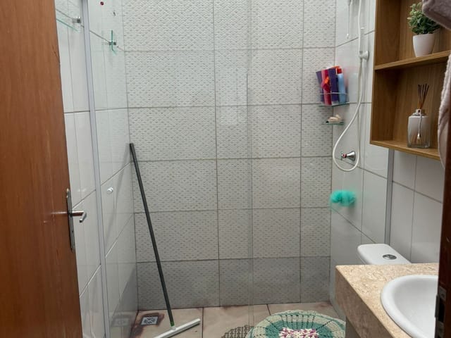 Casa com 150m² 2 quartos e 2 banheiros, à venda, no bairro Loteamento Menino Jesus II em Sinop