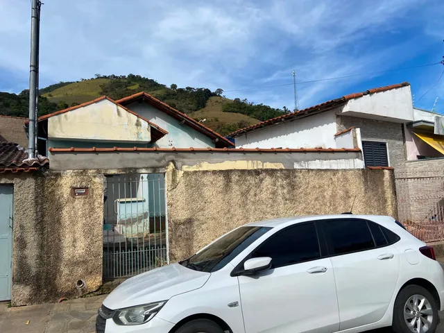 Foto do anúncio: Casa à Venda em Santa Rosa, Itajubá MG