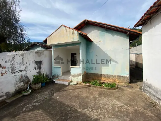 Casa com 201m² 2 quartos e 1 banheiro, à venda, no bairro Santa Rosa em Itajubá