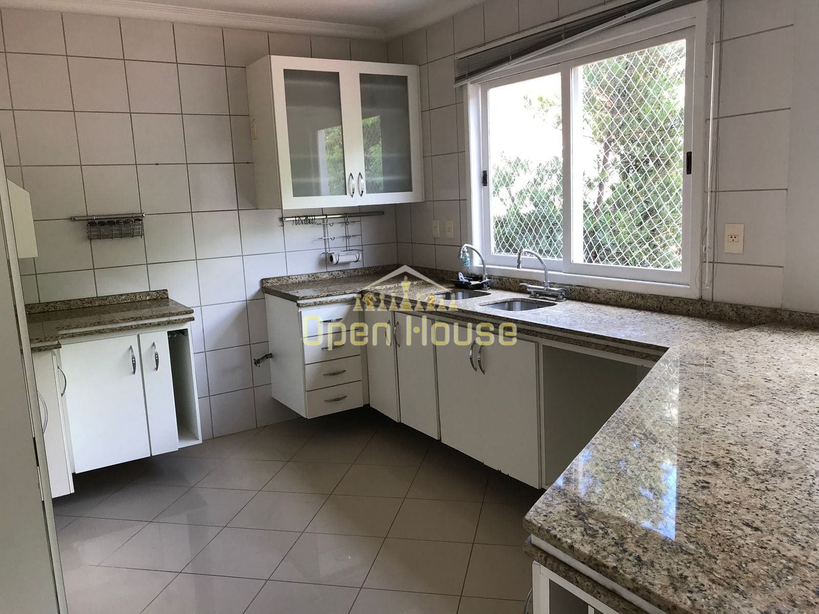 Casa, 3 quartos, 250 m² - Foto 6