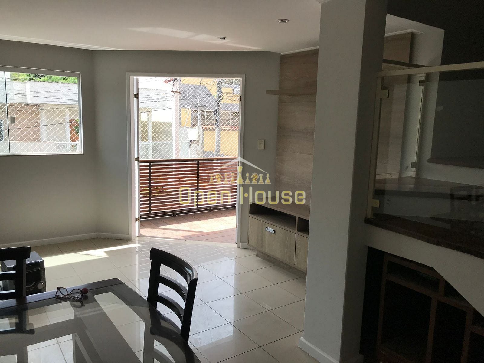 Casa, 3 quartos, 250 m² - Foto 1