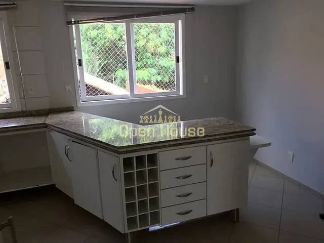 Casa 3 quartos e 3 banheiros, à venda, no bairro Jardim Belvedere em Volta Redonda