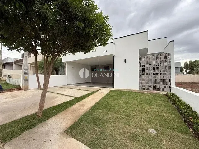 Casa com 250m² 3 quartos e 3 banheiros, à venda, no bairro Village Monte Cristo em Cosmópolis