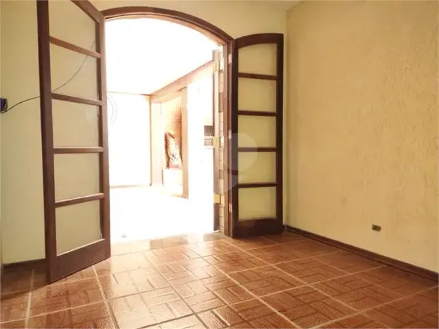 Casa com 252m² 3 quartos e 4 banheiros, à venda, no bairro Vila Mazzei em São Paulo