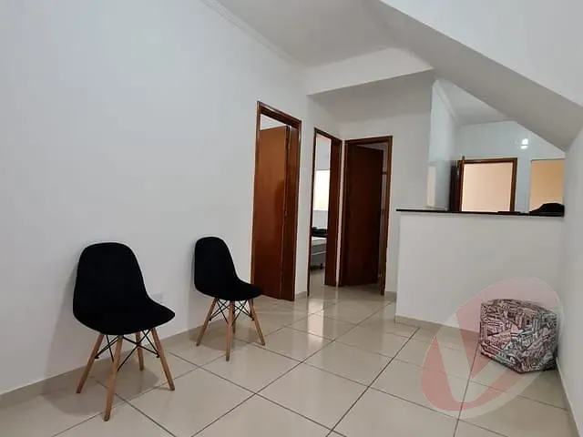Casa 2 quartos e 1 banheiro, para alugar, no bairro Ocian em Praia Grande