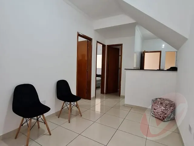 Casa 2 quartos e 1 banheiro, para alugar, no bairro Ocian em Praia Grande