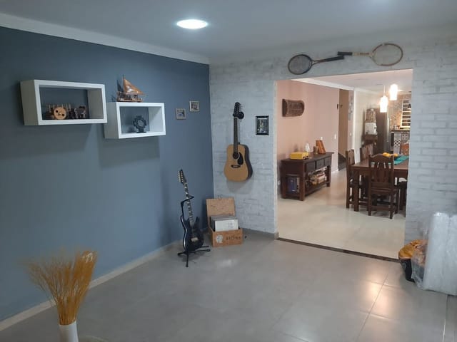 Casa com 1610m² 3 quartos e 4 banheiros, à venda, no bairro Morro Grande em Extrema