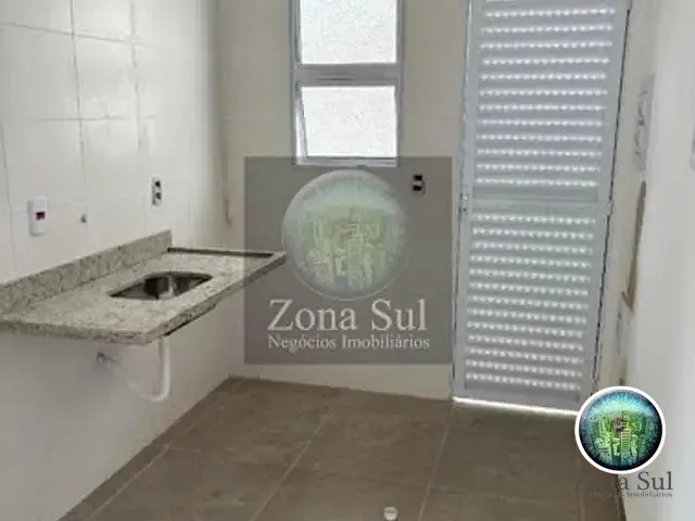 Casa com 55m² 2 quartos e 1 banheiro, à venda, no bairro Aparecidinha em Sorocaba