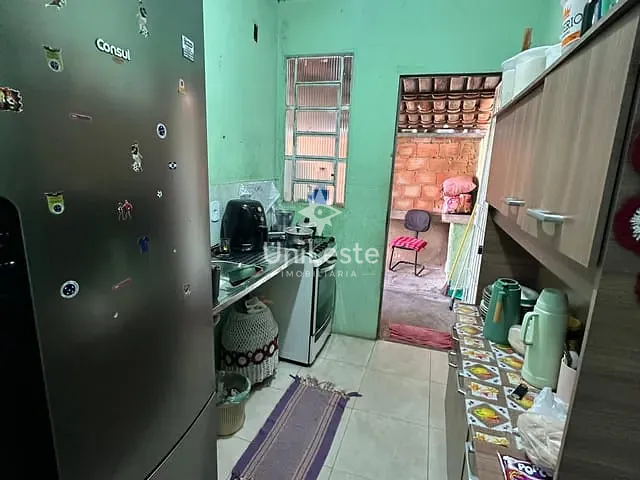 Casa 2 quartos e 1 banheiro, à venda, no bairro Granja de Freitas em Belo Horizonte