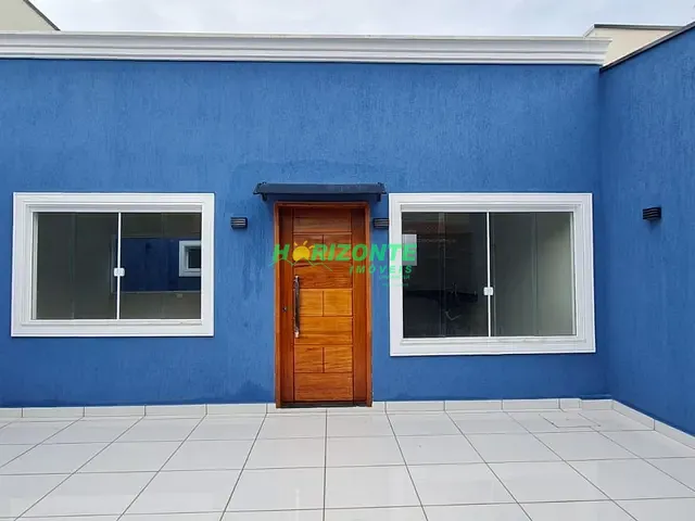 Casa com 175m² 3 quartos e 2 banheiros, à venda ou para alugar, no bairro Villa Branca em Jacareí