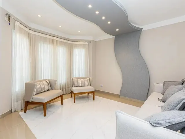 Casa com 336m², à venda, no bairro São Braz em Curitiba