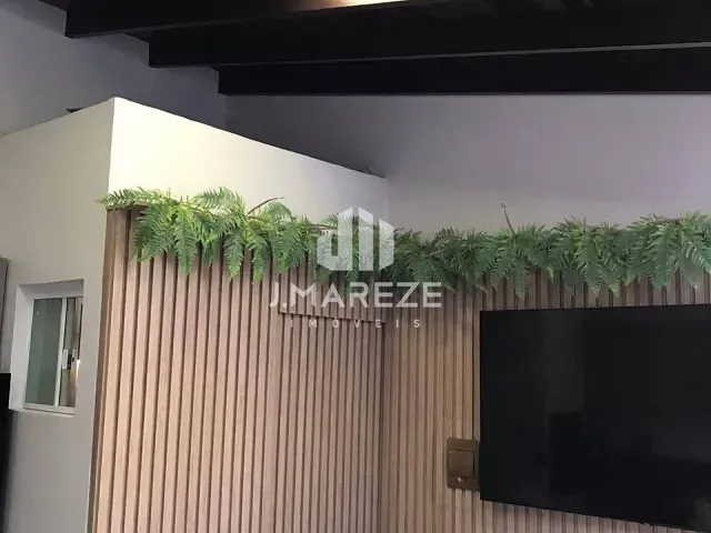 Casa 2 quartos e 2 banheiros, à venda, no bairro Residencial Interlagos em Apucarana