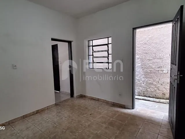 Casa 1 quarto e 1 banheiro, para alugar, no bairro Lauzane Paulista em São Paulo
