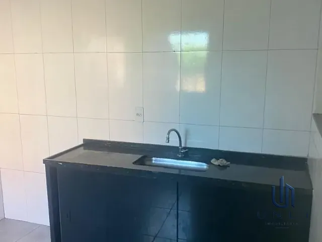 Casa 2 quartos e 2 banheiros, à venda, no bairro Jardim Cidade do Aço em Volta Redonda