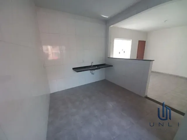 Casa 2 quartos e 2 banheiros, à venda, no bairro Jardim Cidade do Aço em Volta Redonda