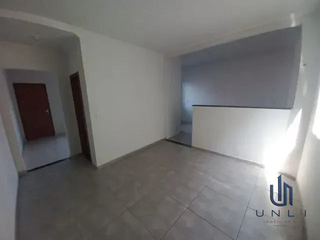 Casa 2 quartos e 2 banheiros, à venda, no bairro Jardim Cidade do Aço em Volta Redonda