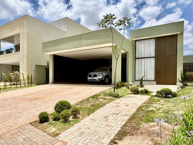 Casa com 338m² 4 quartos e 6 banheiros, à venda, no bairro Alphaville - Lagoa dos Ingleses em Não informado