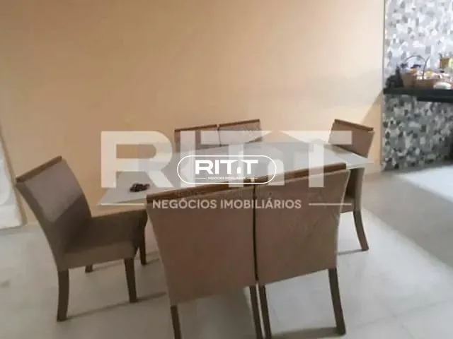 Casa com 200m² 3 quartos e 2 banheiros, à venda, no bairro Residencial Cittá di Salerno em Campinas